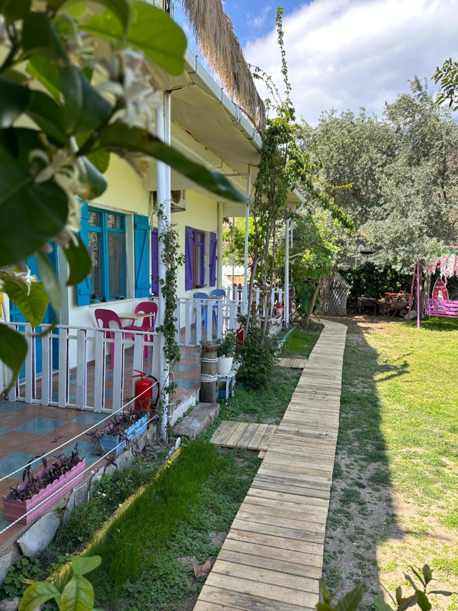 Gaya Pansiyon Cirali Kemer Eksteriør billede